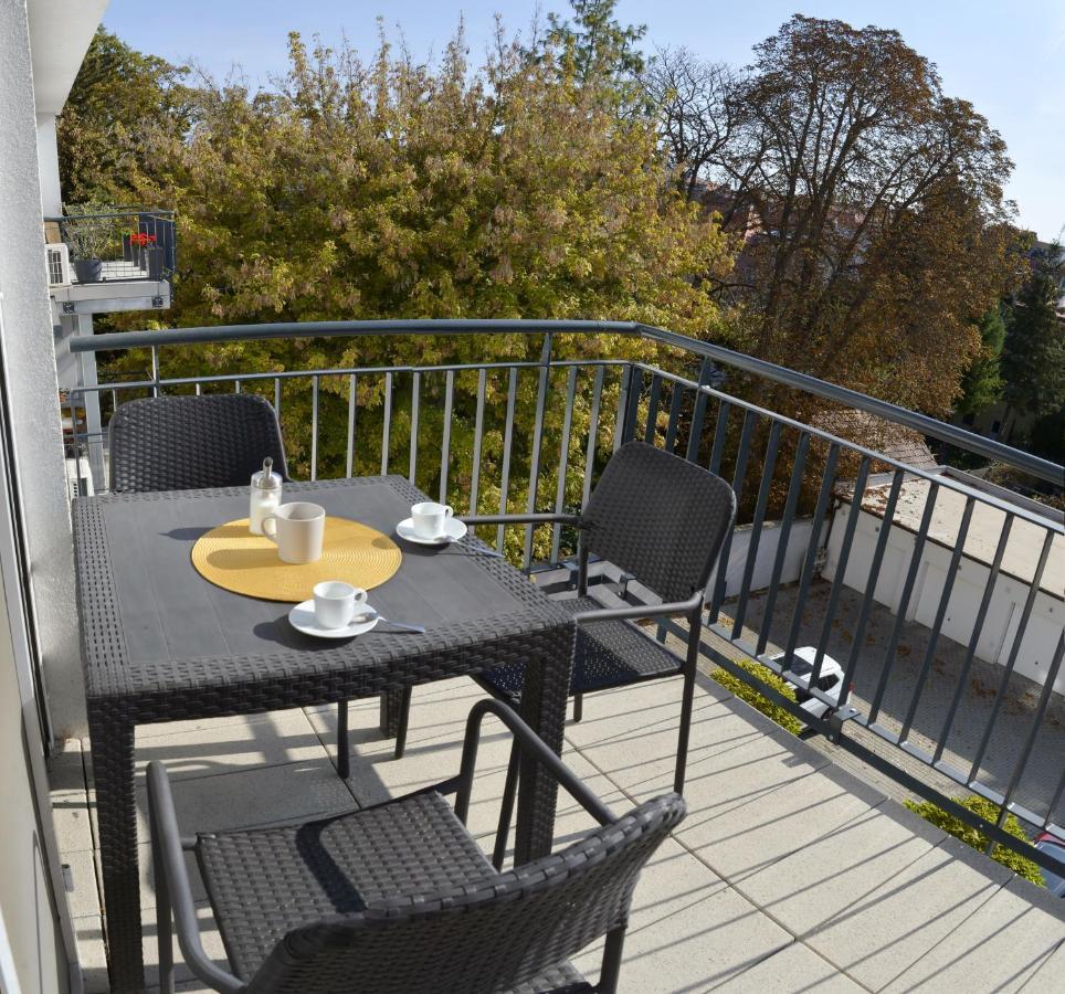 Sunshine Apartman With Free Parking ジュール エクステリア 写真